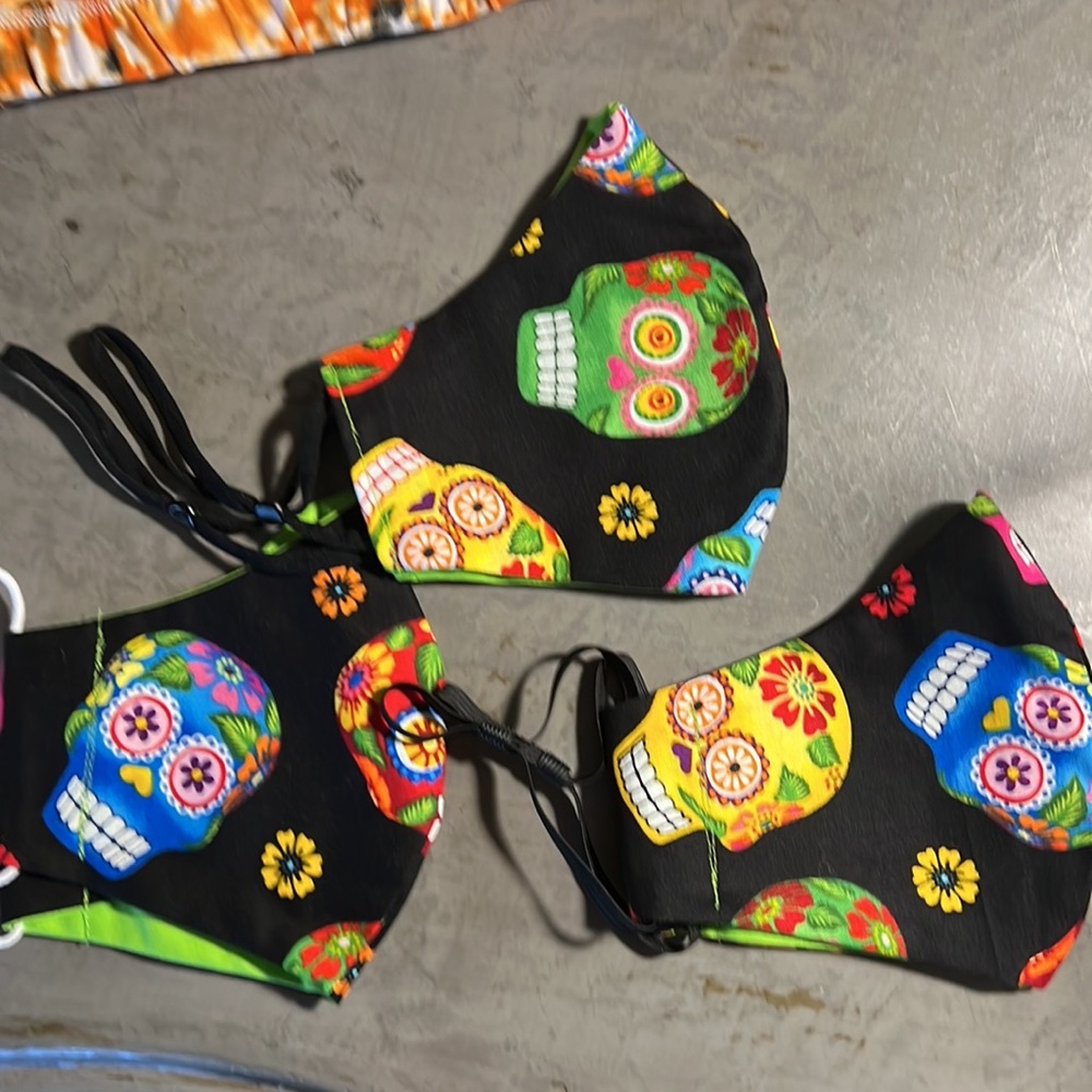 New 3 pack Dia de Los Muertos Face Masks